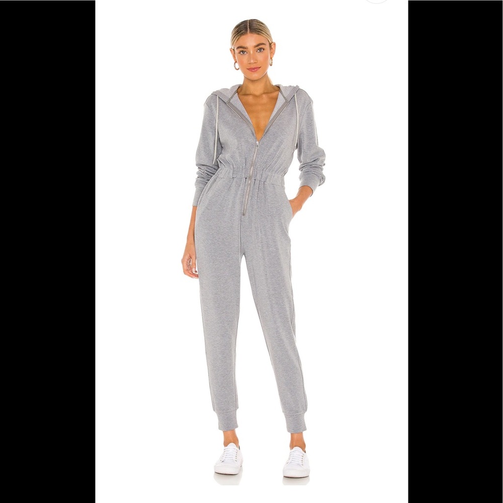 WeWoreWhat Leisure suit in heather grey